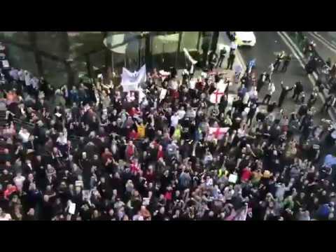 The Support for Tommy Robinson at the Old Bailey Court