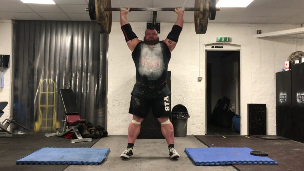 Eddie Hall When you’re that strong 200kg weights fold themselves away