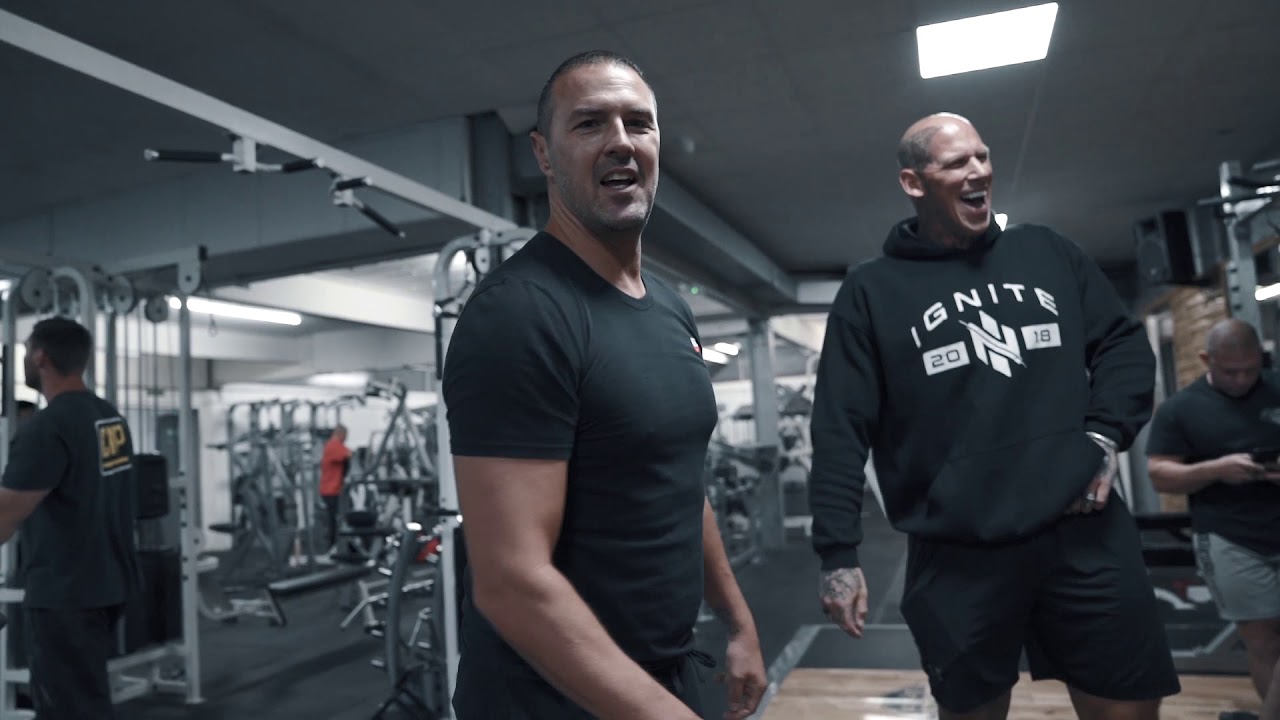 PADDY MCGUINNESS + EDDIE HALL + MARTYN FORD / LEGS