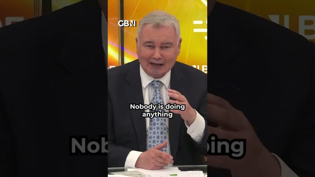 Eamonn Holmes lets rip as he brands migration situation ‘a disaster’