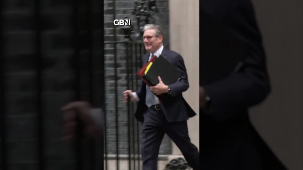 Starmer FALLS as he leaves Downing Street